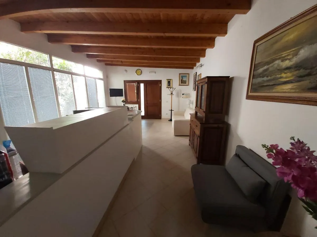 アパート I Ginepri Guest House オルビア